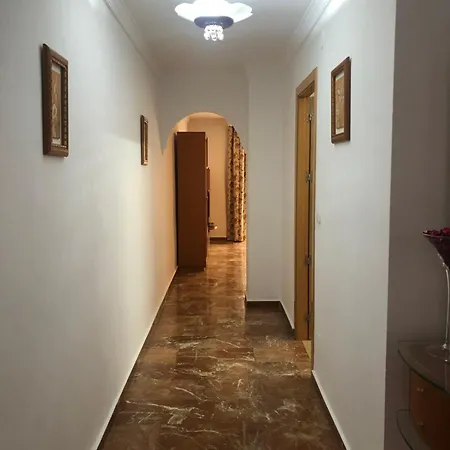 Almanzor Ii Apartment